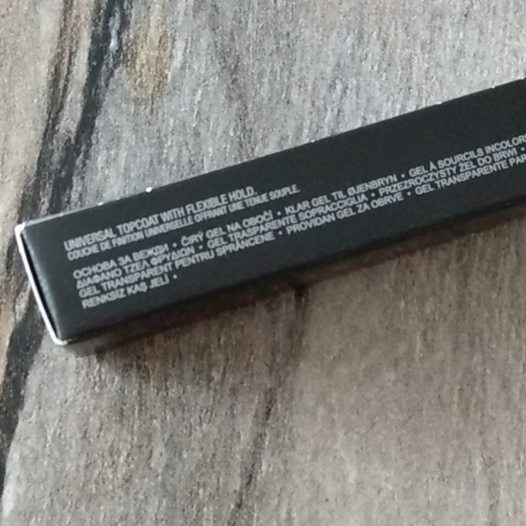 Anastasia Beverly Hills Clear Brow Gel - Picture 4 of 6